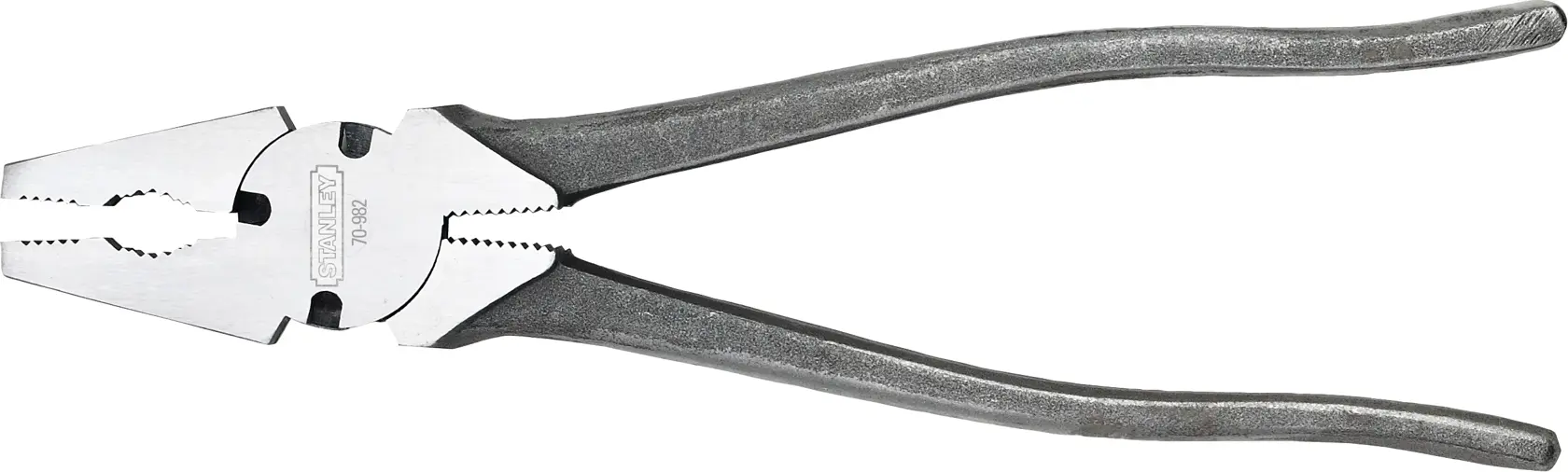 Alicates combinados STANLEY 70-982, metal plateado, vista lateral completa sobre fondo blanco.